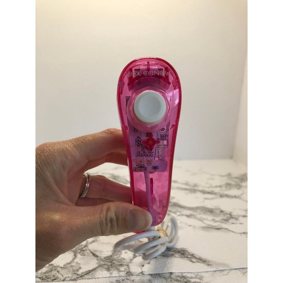 Rock Candy Wii Nunchuck Pink - Picture 4 of 5
